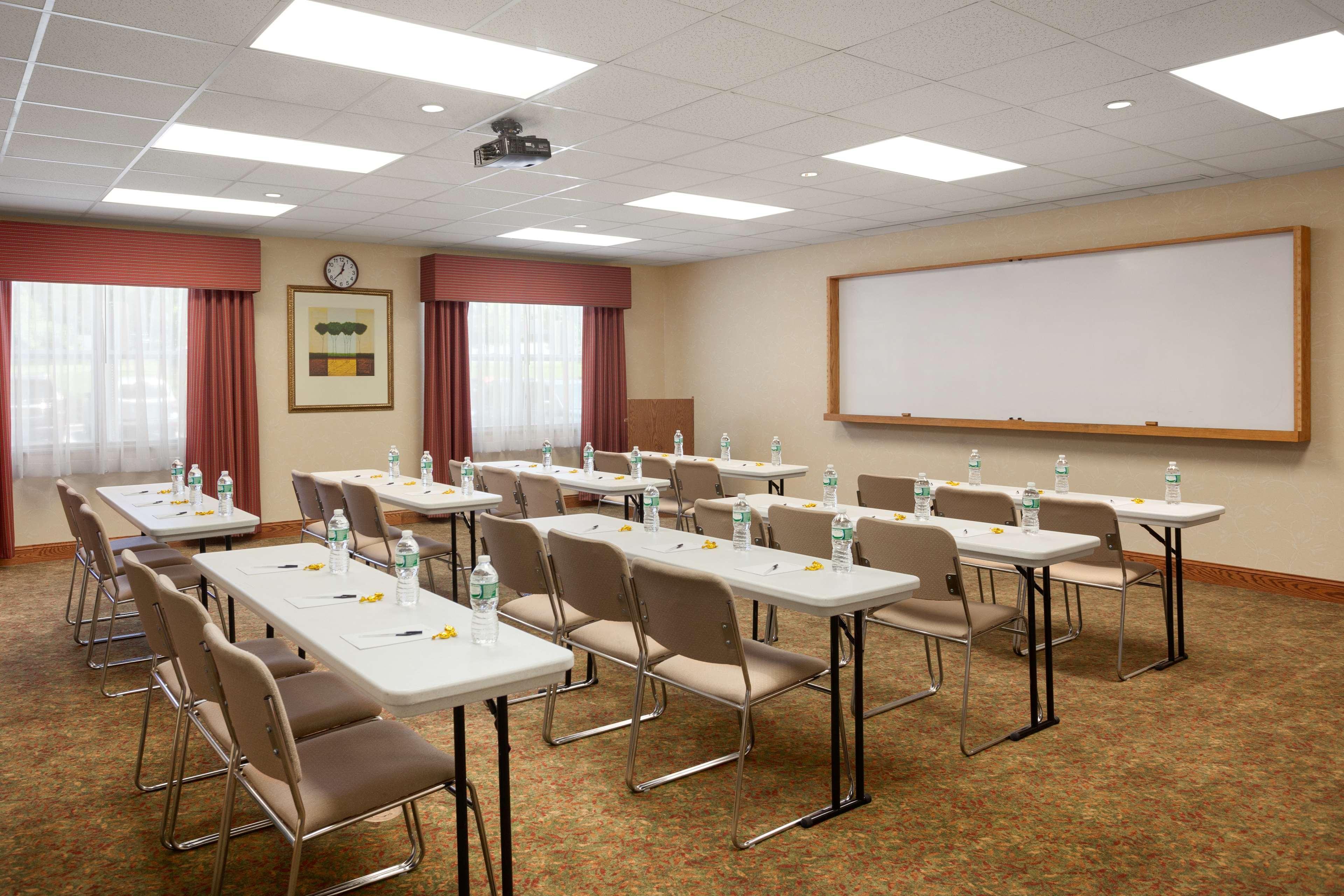 Country Inn & Suites By Radisson, Ithaca, Ny 외부 사진