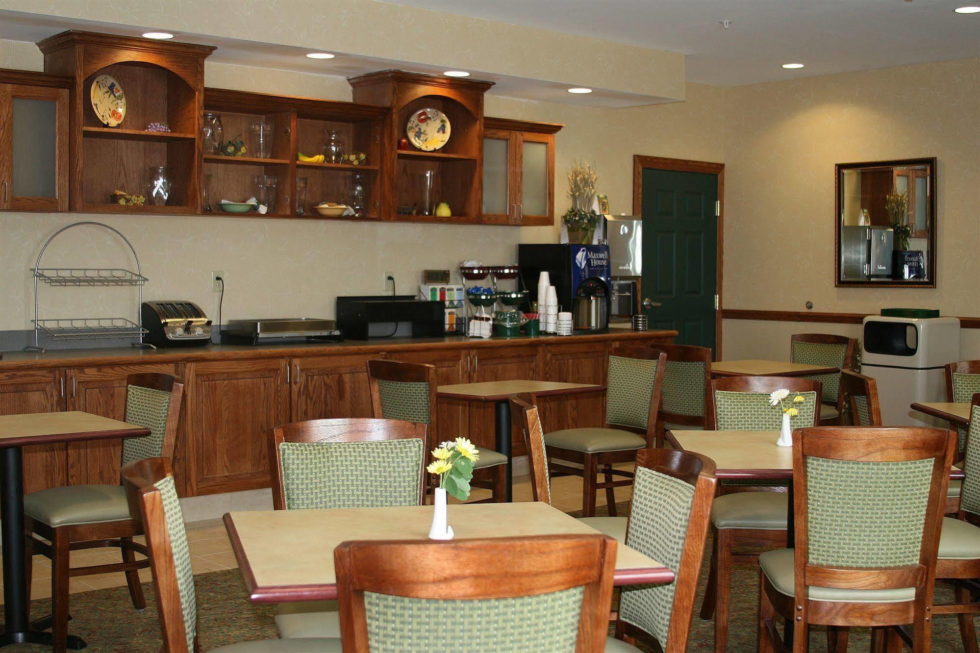 Country Inn & Suites By Radisson, Ithaca, Ny 레스토랑 사진